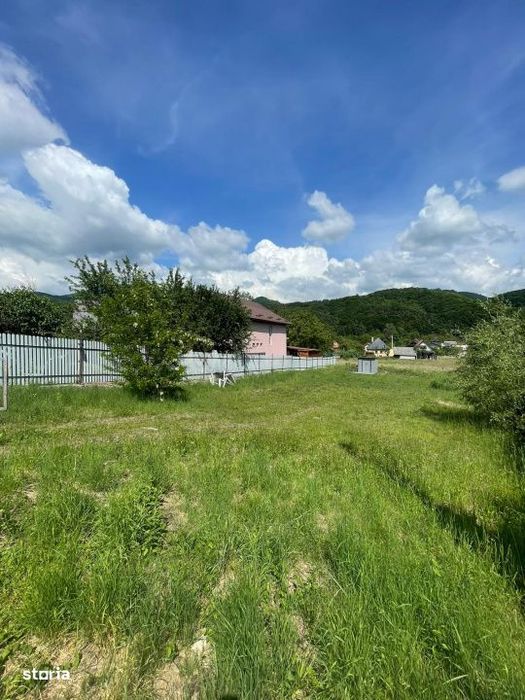 Teren intravilan 868mp, autorizatie si proiect casa