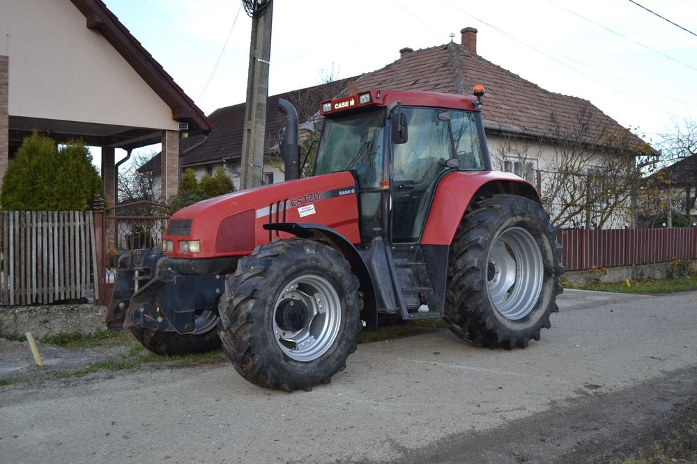 Tractor Case CS 120