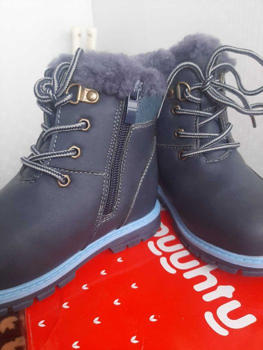 Детские зимние сапоги