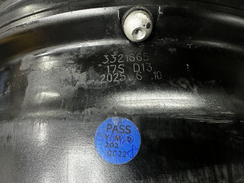 Продам торусы на 16