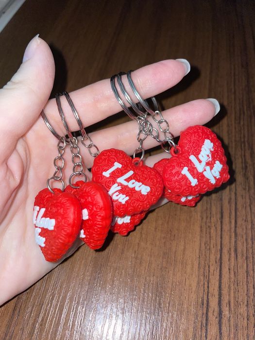 Брелки сердечки детские и взрослые