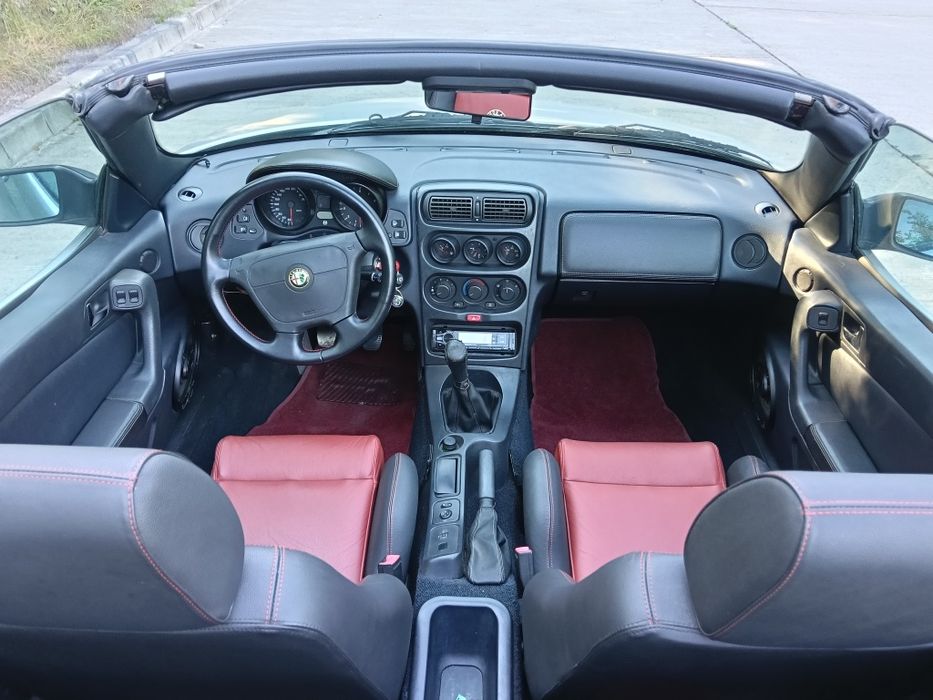 Vând Alfa Romeo Spider Decapotabila