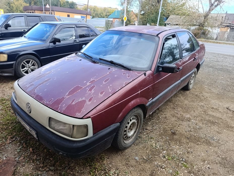 Продам VW Passat 1.8 срочно