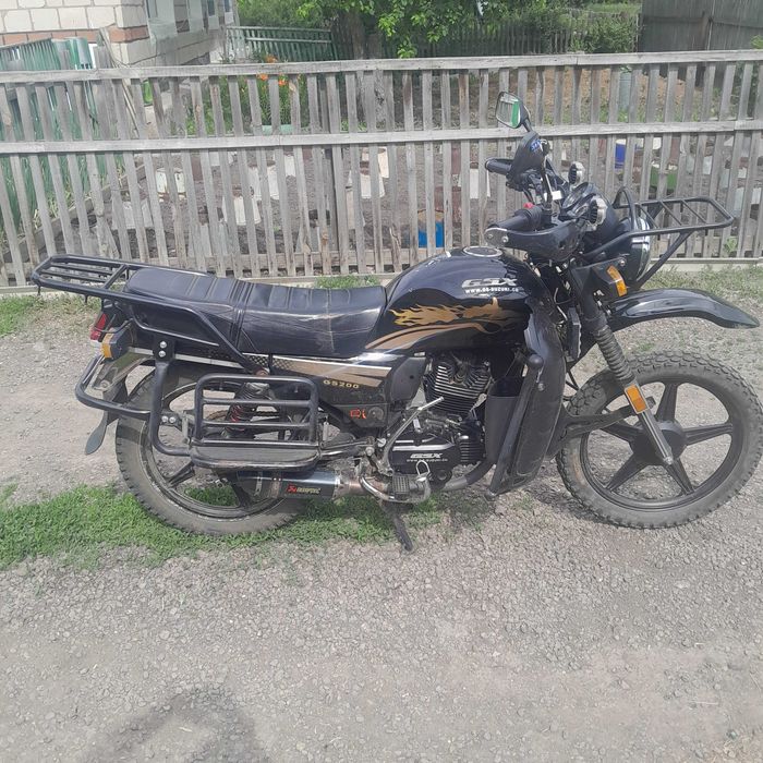 Мотоцикл GSX 200