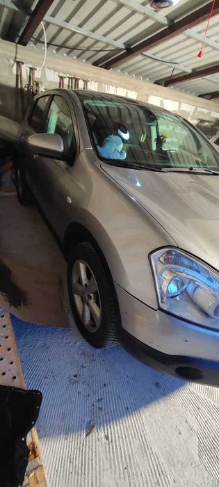 Nissan Qashqai J10  2.0 dci
