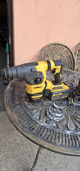 bormasina si circular dewalt 54v brushless
