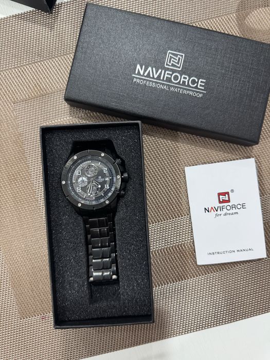 Продам мужские наручные часы