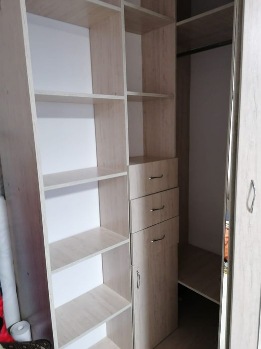 Шкаф-купе угловой