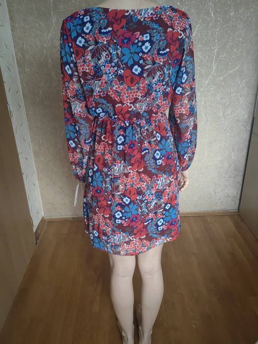 Чисто нова рокля