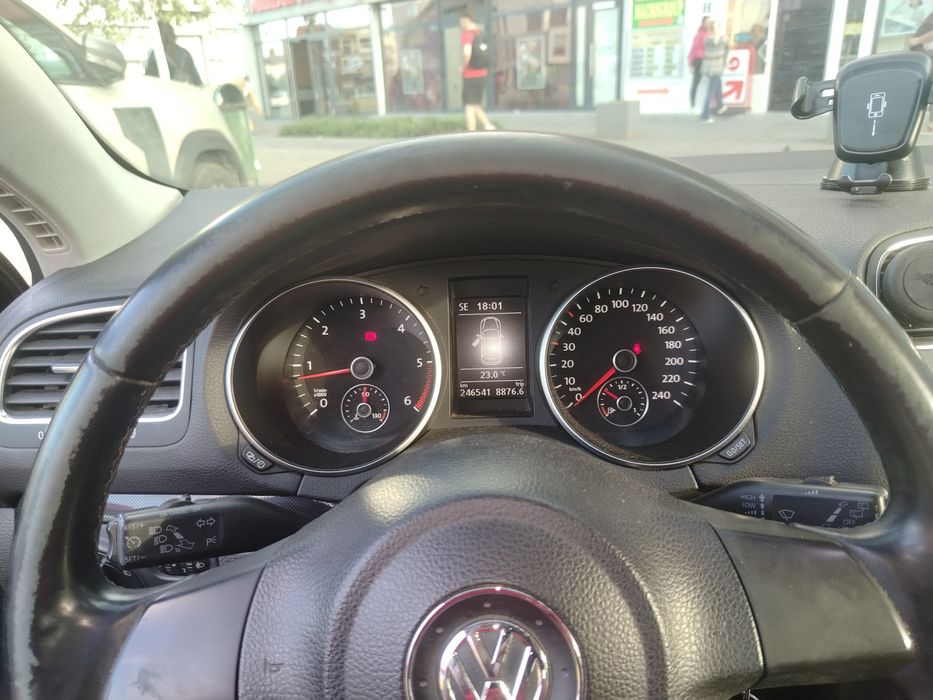 Vând volkswagen golf 6