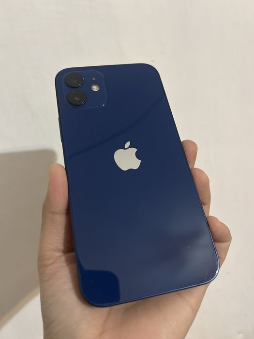Срочно продам iphone 12