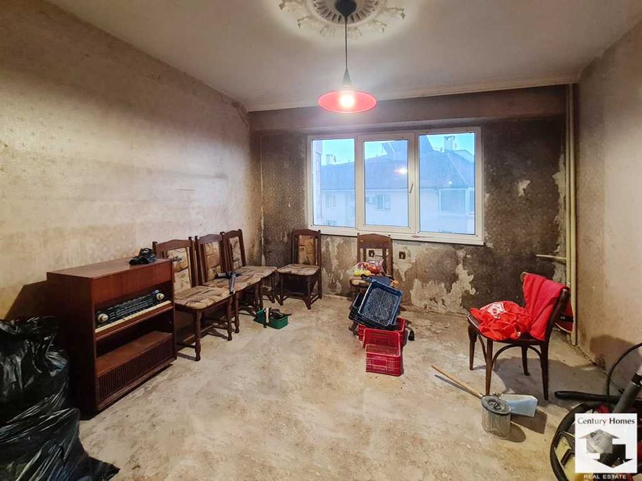 Продава се Тристаен апартамент в Велико Търново, Бузлуджа - 76 кв.м за 1020 €/кв.м - Снимка #5