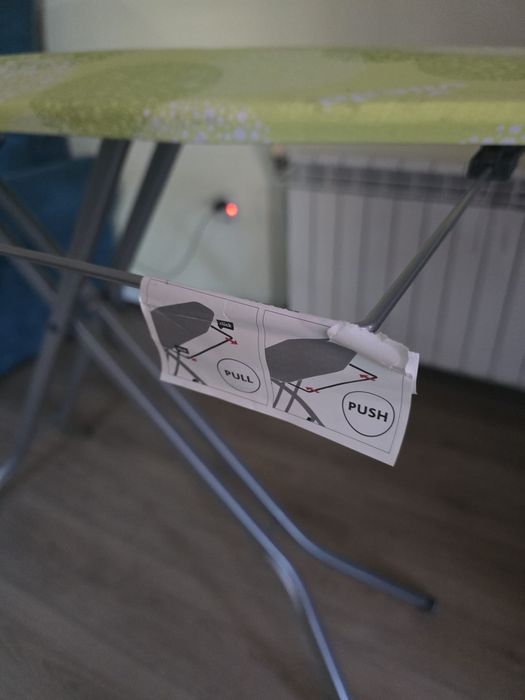 Маса за гладене Vileda VS107 – нова, неизползвана