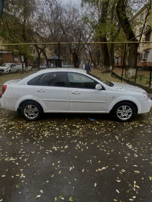 Chevrolet Lacceti 2011 yil