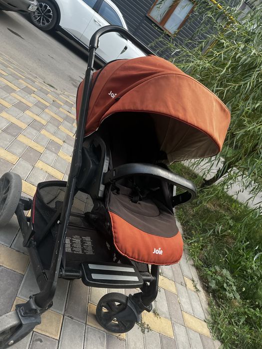 Продам коляску joie chrom