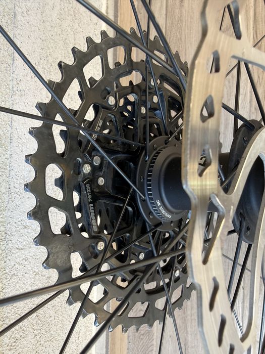 Roti carbon 27.5 Bontrager Kovee Elite 23