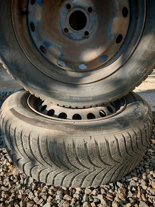 Vand 4 roti reno megan 2