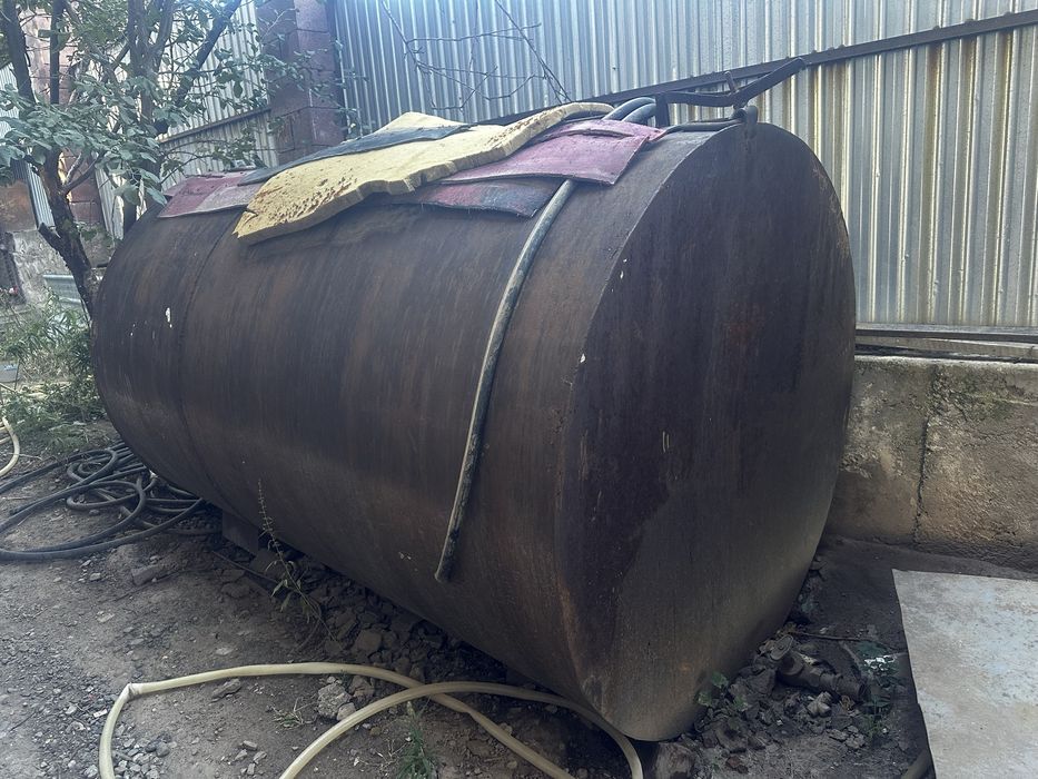 Железный бачек