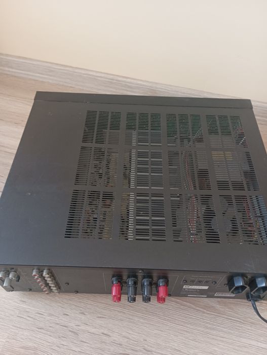 Nakamichi amplifier 2