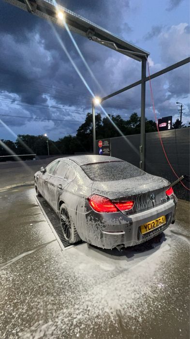 Dezmembrez Bmw seria 6 640d 313cp 8hp