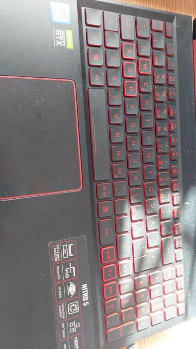 Acer Nitro 5 I7-9750H, GeForce RTX2060  6Gb DDR6