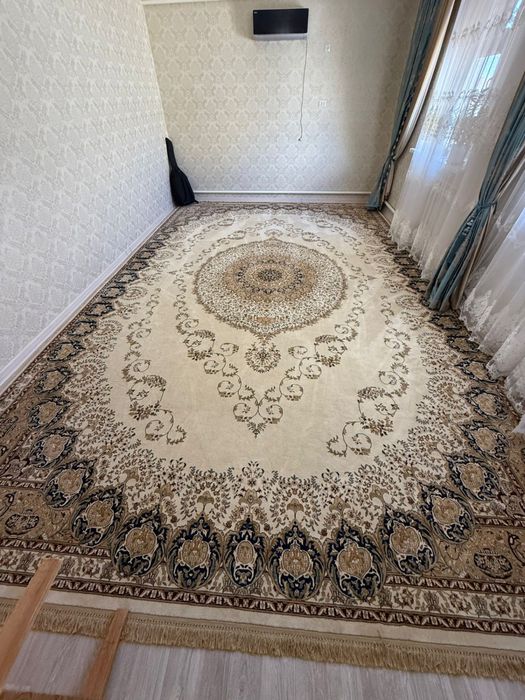 Жақсы бағада кілем сатылады