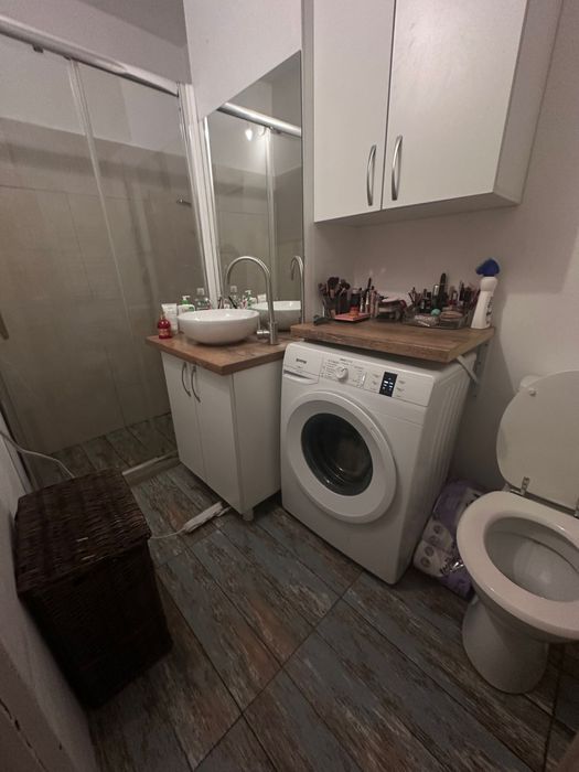 1 Mai Apartament 2 cam decomandat vis a vis Parcul Nicolae Romanescu