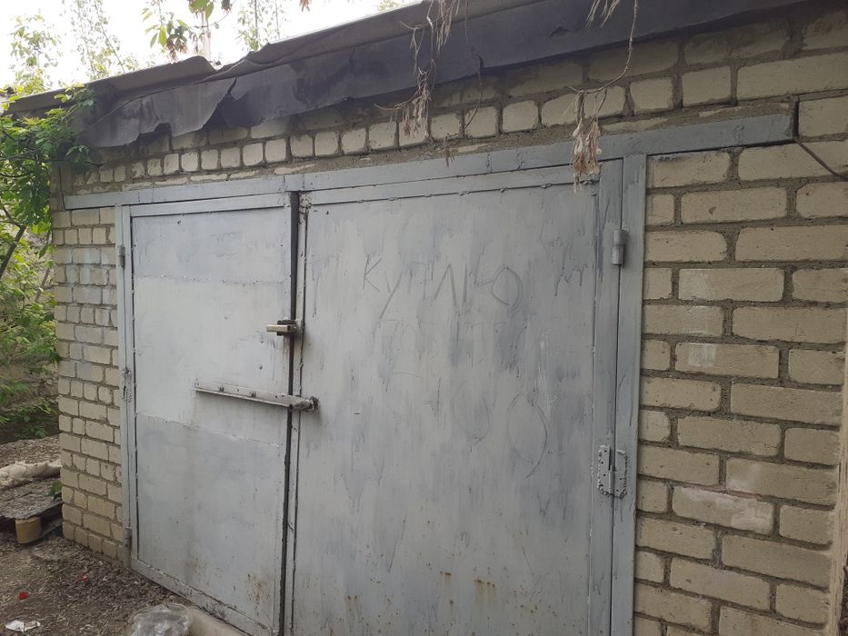 Продам гараж (кирпичный)