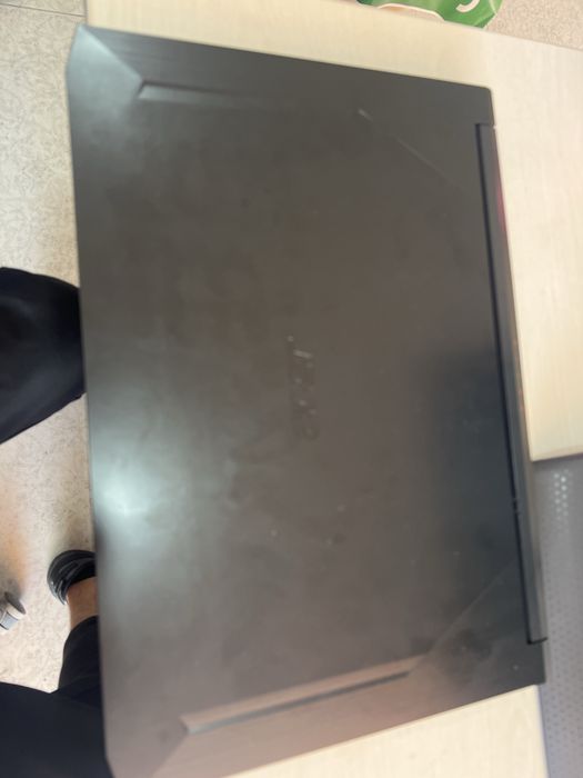 Acer Nitro 5 Gaming Noutbuk Sotiladi