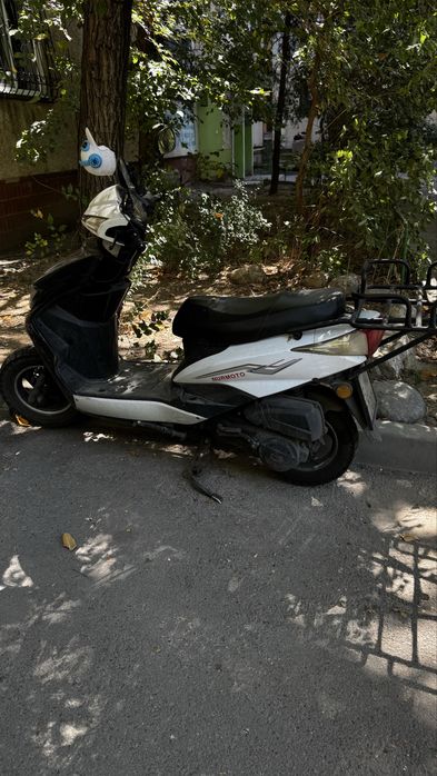 Мопед М8 скутер!