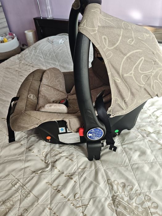 Бебешка кошница за кола