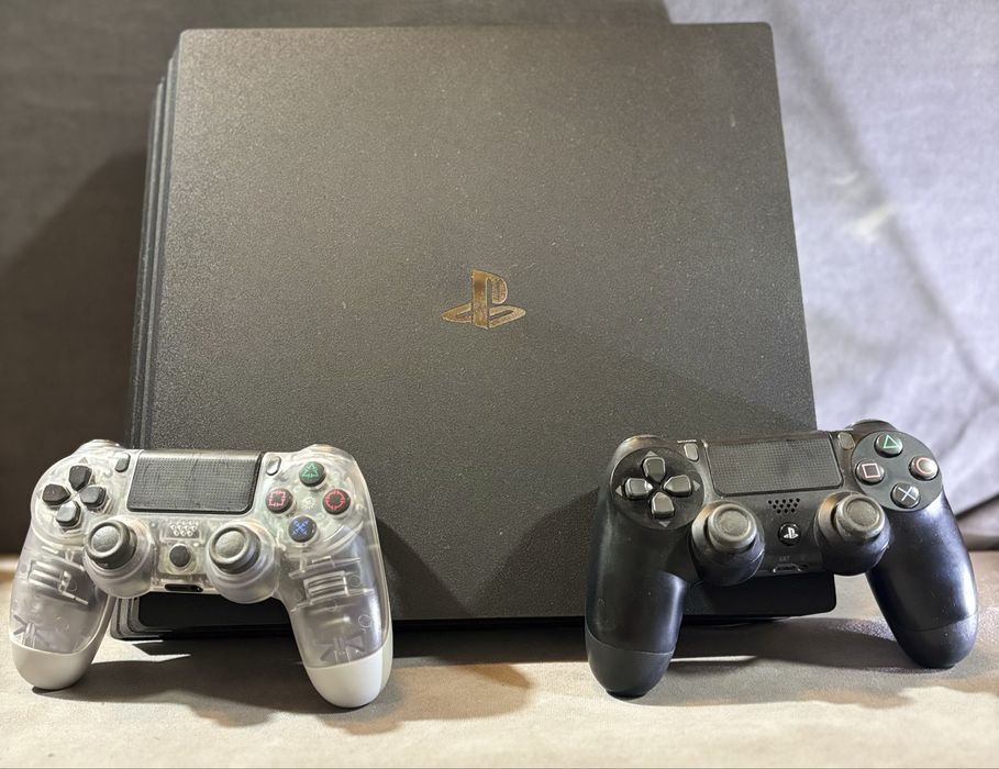 Ps 4 pro.