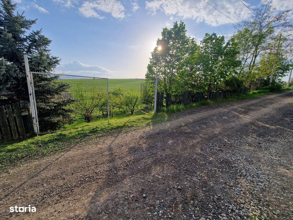 Teren intravilan 1250 mp cu priveliște superbă - Sura Mare