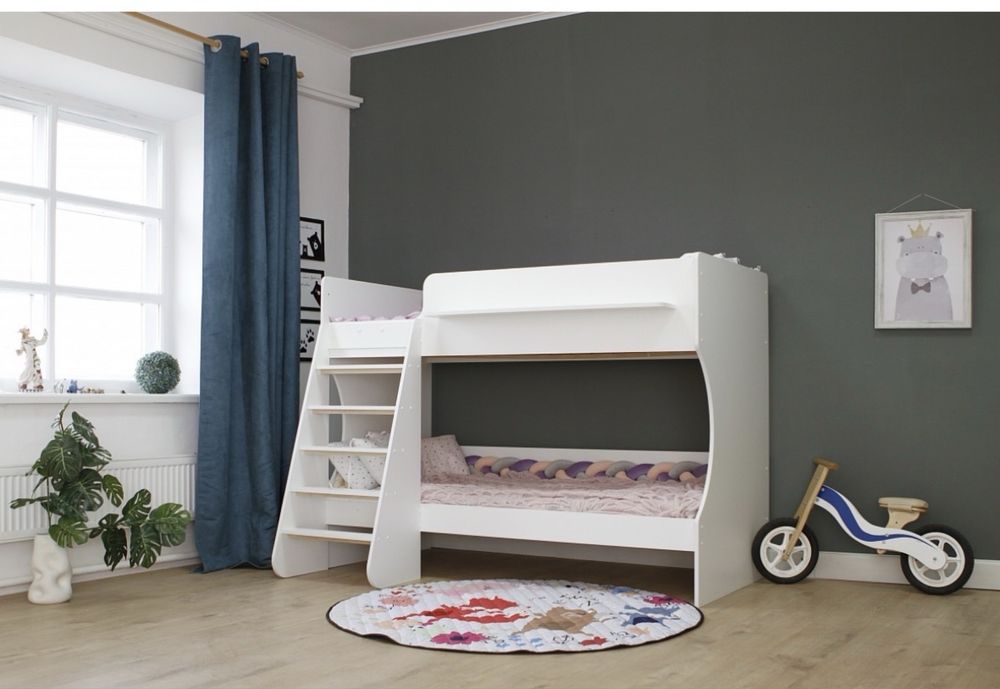 Двухярусная кровать