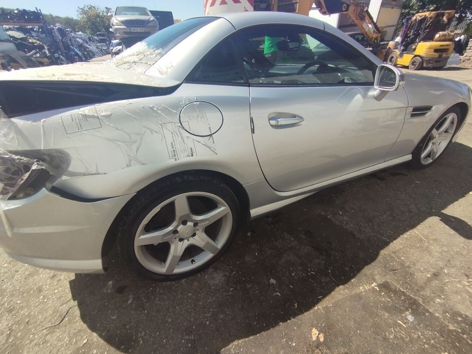 Mercedes SLK R172 на части