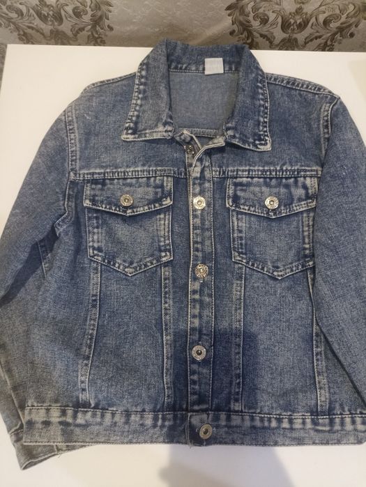 Джинсовка 140 р 8-9 лет