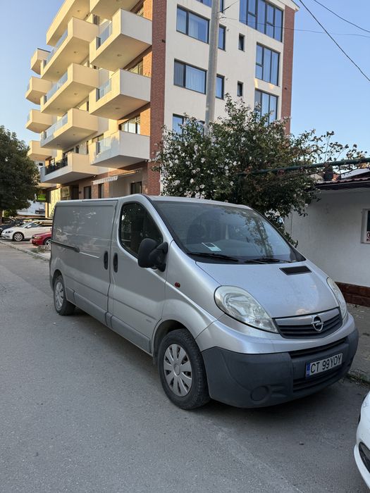 Opel Vivaro Model Lung 2012 Impecabil