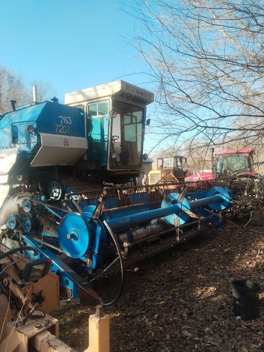 Продам комбайн 2008г