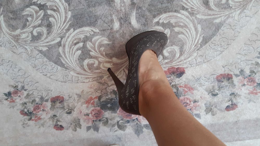 Официални Обувки на Ток