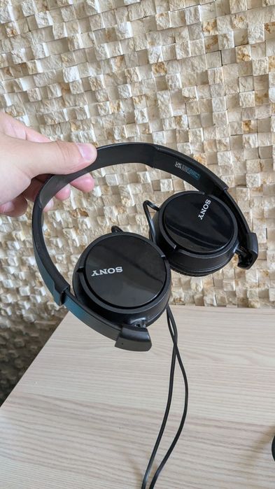 Проводные наушники Sony