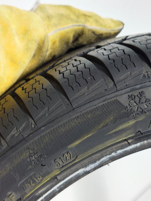 195/45R16 Nexen & Petlas 8,2mm-7,4mm DOT22-21