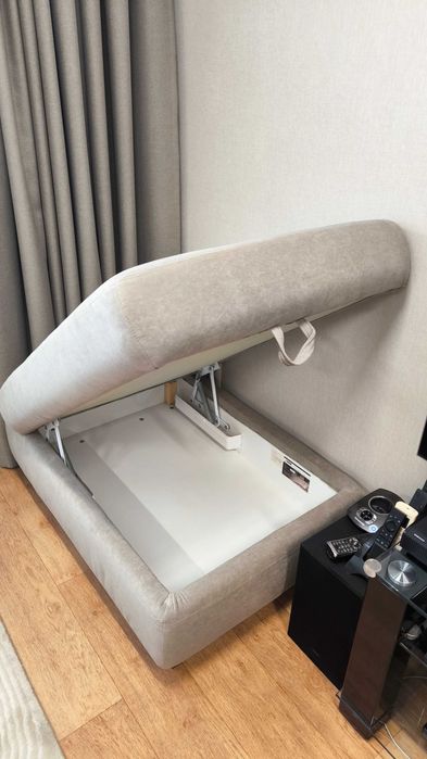 Продам тахту, приставка к дивану