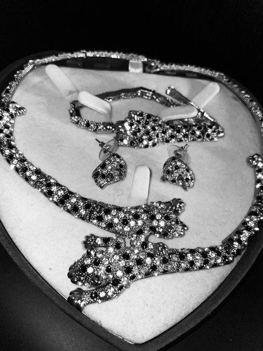 Продаю украшения