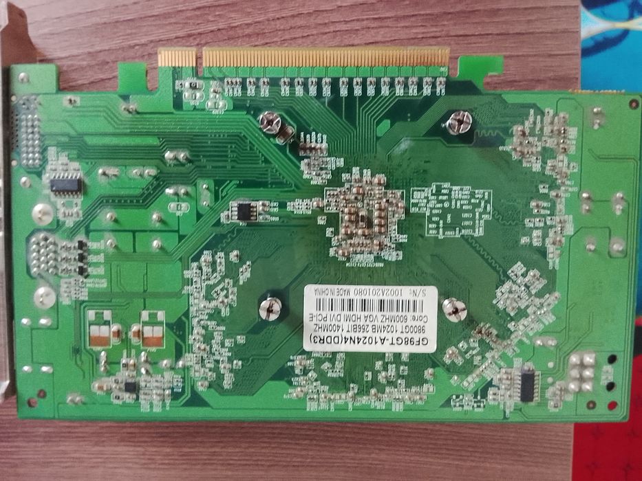 Продаю 2 не рабочих видеокарт