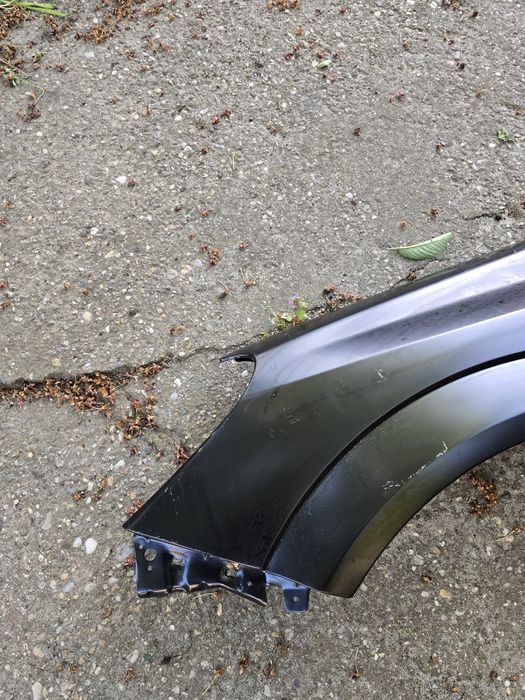 Ляв калник за opel astra h 2006г