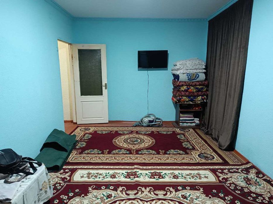 1-хонали квартира сотилади, 2-хона килинган