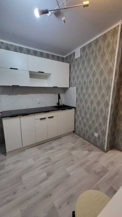Продам квартиру в 20-м микр