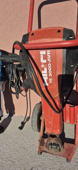 Hilti ,Bosch demolator pe curent