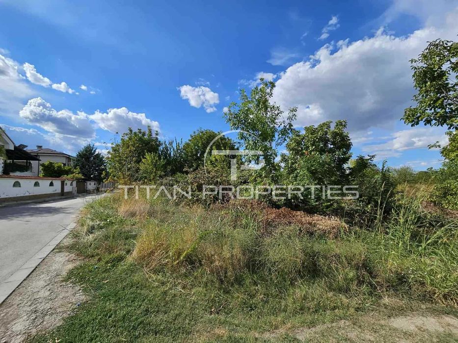 Продава се Парцел в Пловдив, Коматево - 1142 кв.м за 326 €/кв.м - Снимка #1