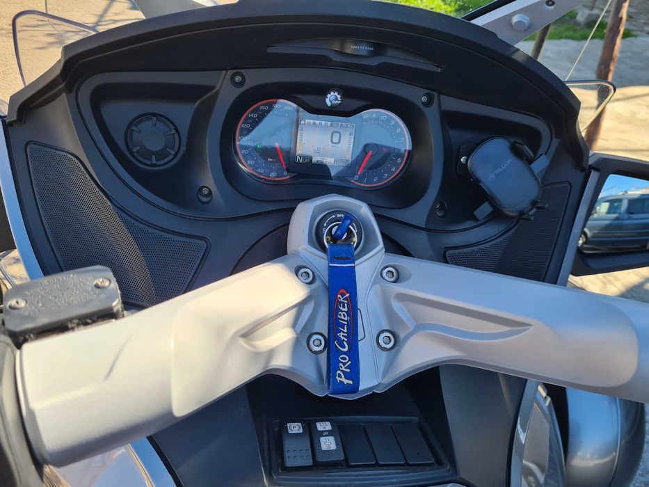 Can am Spyder RT 2012 American/Variante 2 roți